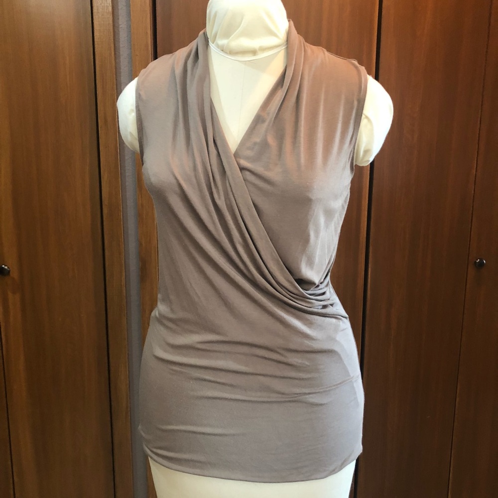 CAbi wrap top